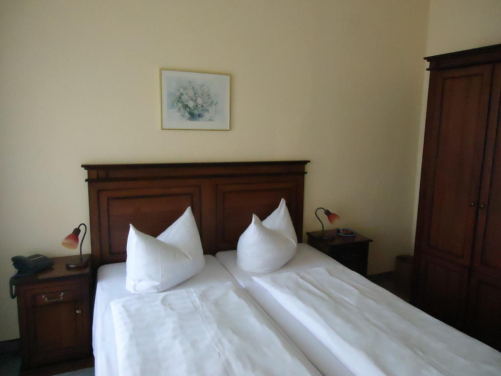 Am Ratshof Hotel Halle  Room photo