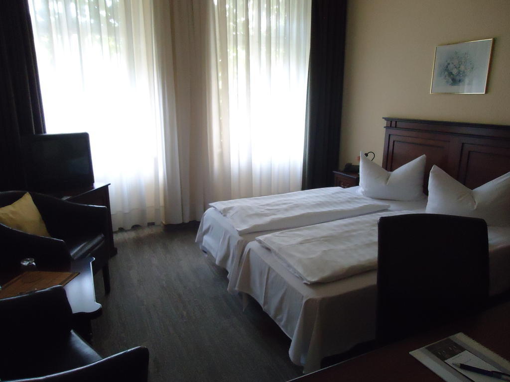 Am Ratshof Hotel Halle  Room photo